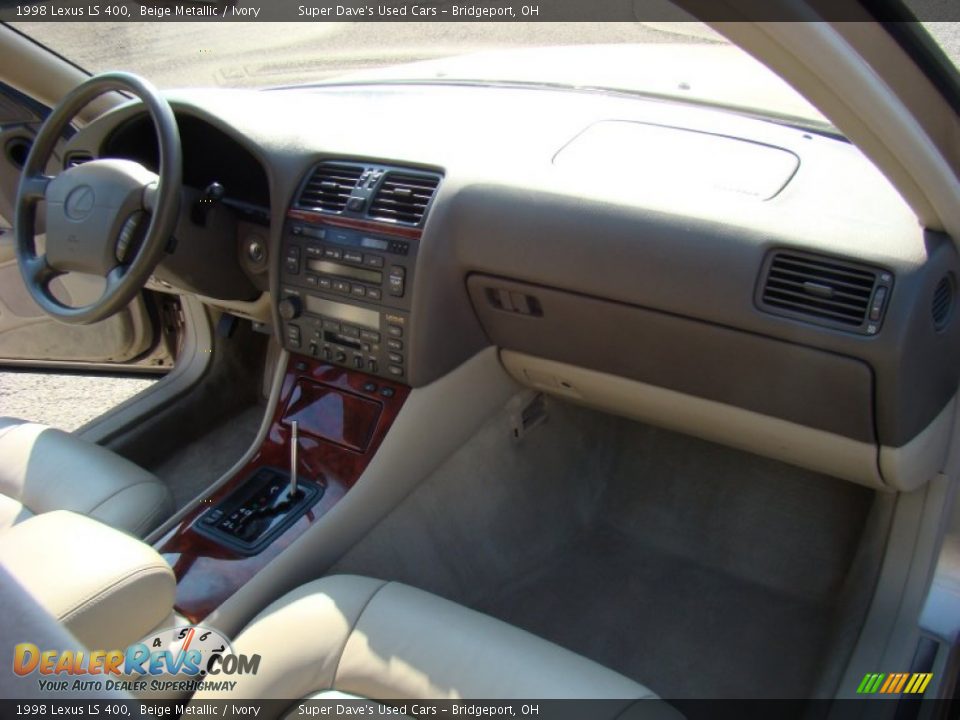 1998 Lexus LS 400 Beige Metallic / Ivory Photo #33
