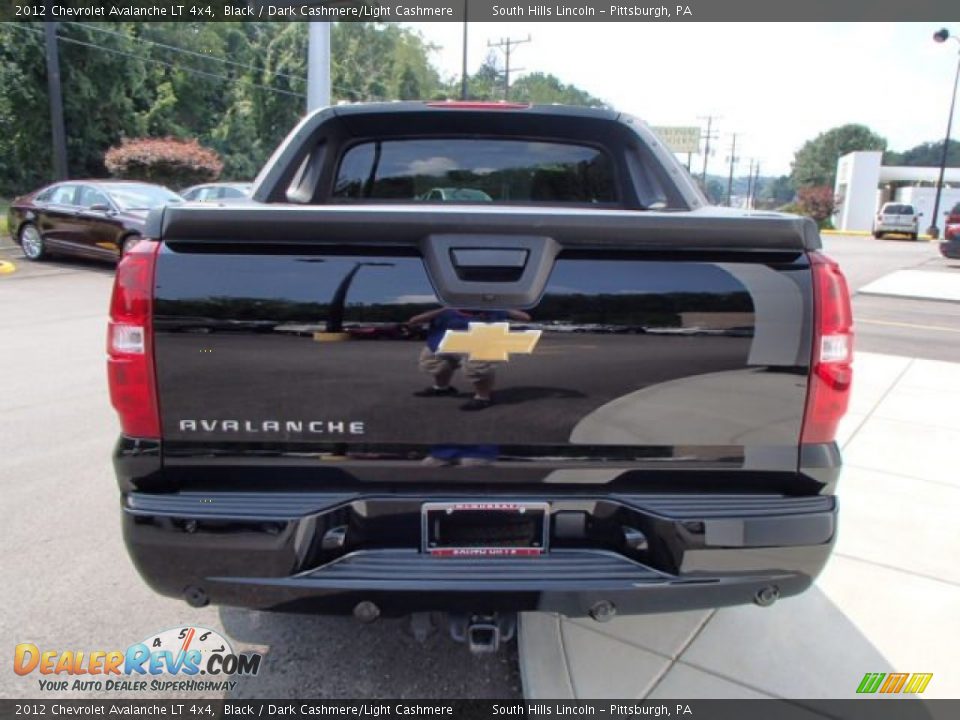 2012 Chevrolet Avalanche LT 4x4 Black / Dark Cashmere/Light Cashmere Photo #6