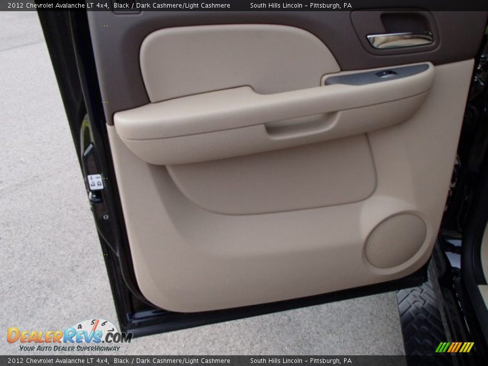 2012 Chevrolet Avalanche LT 4x4 Black / Dark Cashmere/Light Cashmere Photo #13