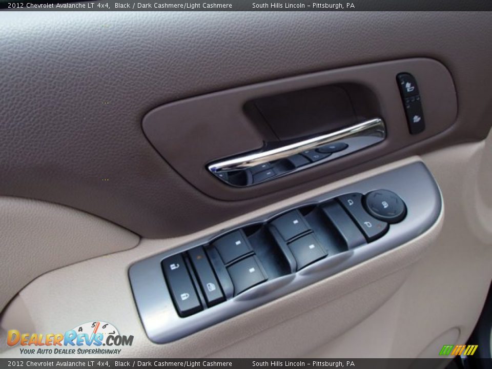 2012 Chevrolet Avalanche LT 4x4 Black / Dark Cashmere/Light Cashmere Photo #17