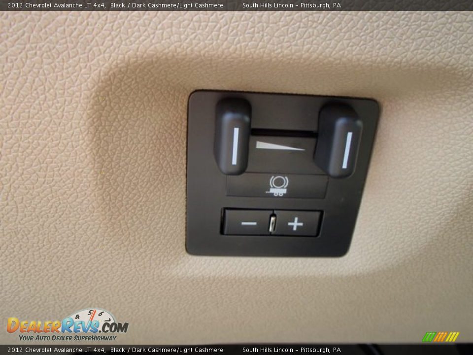 2012 Chevrolet Avalanche LT 4x4 Black / Dark Cashmere/Light Cashmere Photo #20