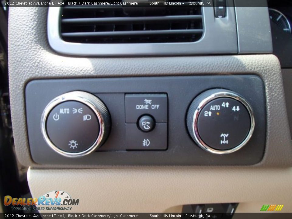 2012 Chevrolet Avalanche LT 4x4 Black / Dark Cashmere/Light Cashmere Photo #21