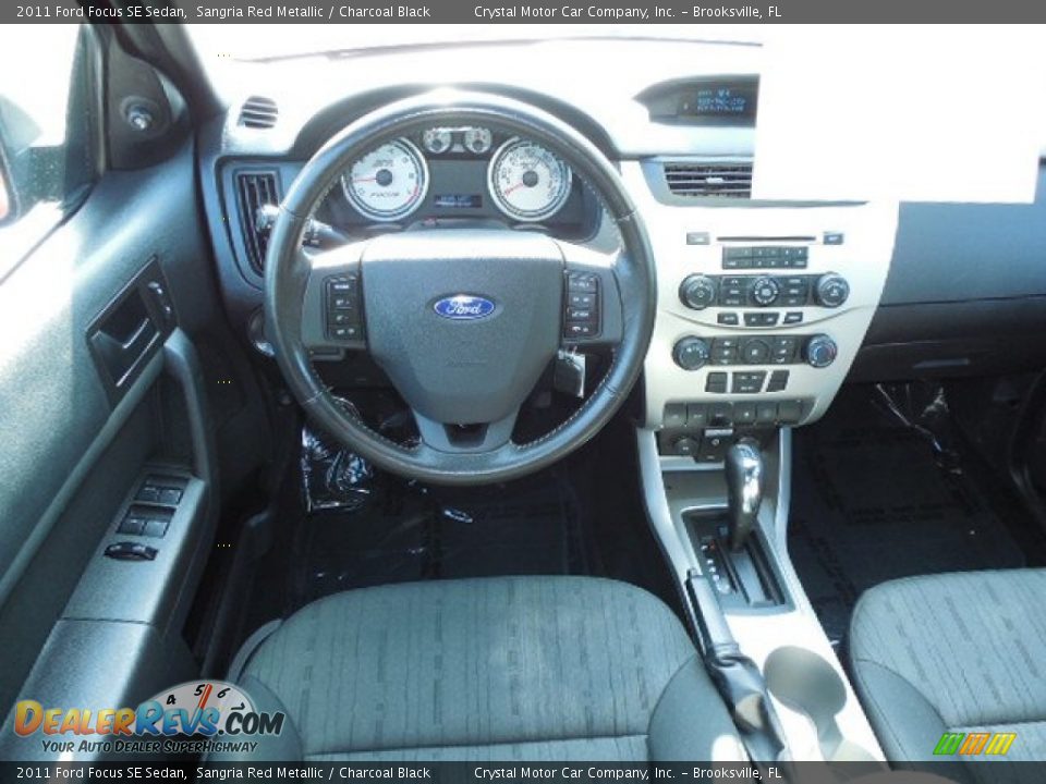 2011 Ford Focus SE Sedan Sangria Red Metallic / Charcoal Black Photo #6