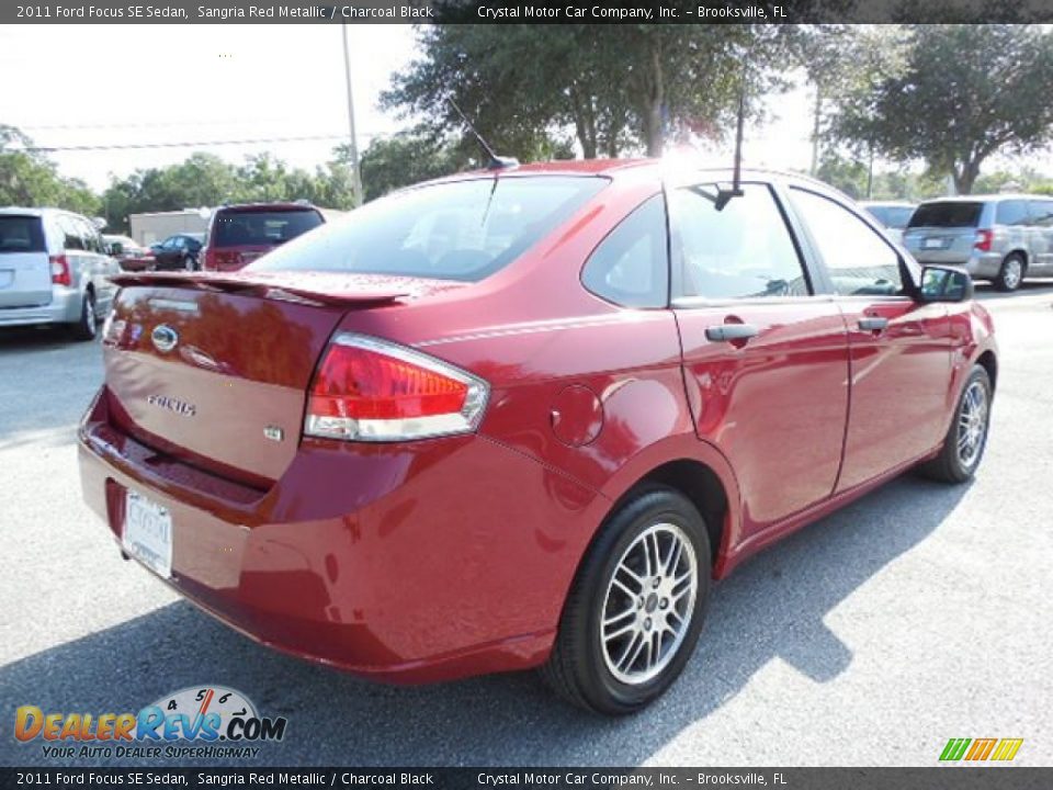 2011 Ford Focus SE Sedan Sangria Red Metallic / Charcoal Black Photo #8