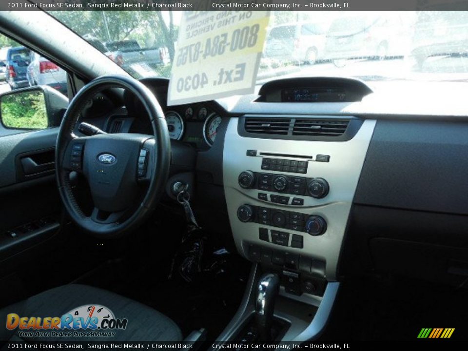2011 Ford Focus SE Sedan Sangria Red Metallic / Charcoal Black Photo #11
