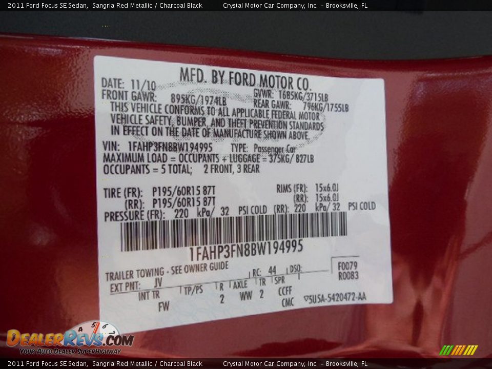 2011 Ford Focus SE Sedan Sangria Red Metallic / Charcoal Black Photo #22