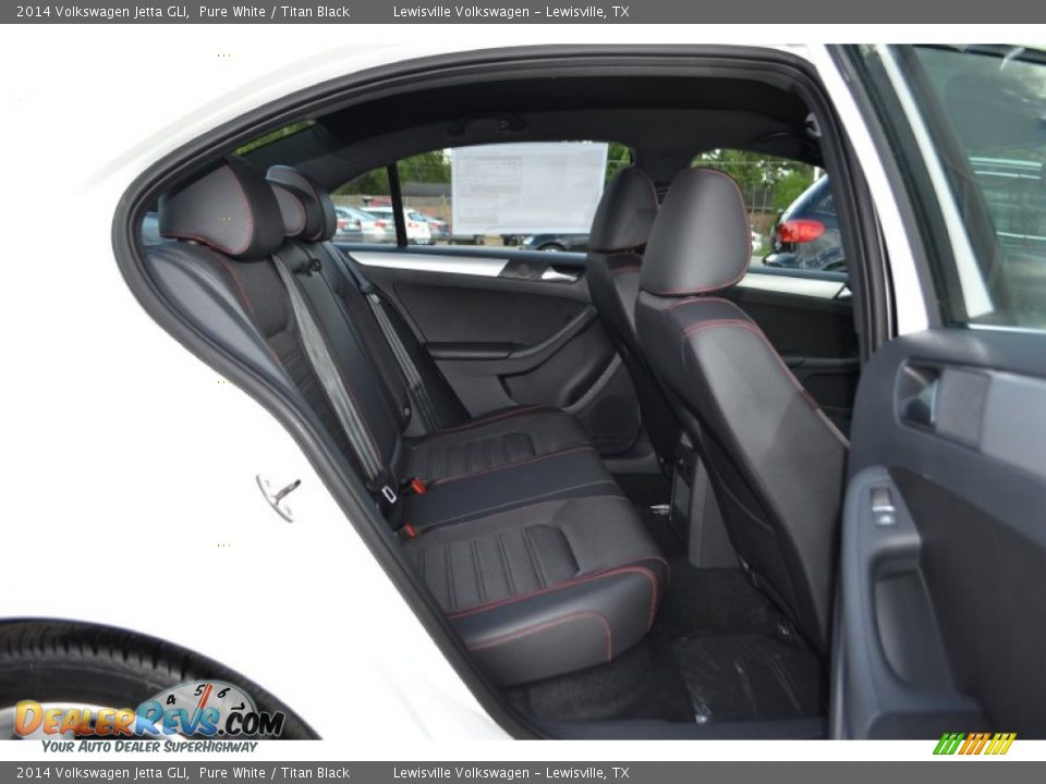 Rear Seat of 2014 Volkswagen Jetta GLI Photo #4