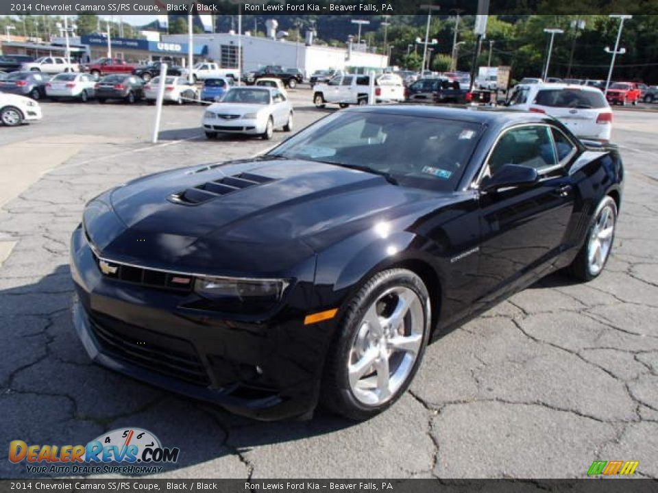 Front 3/4 View of 2014 Chevrolet Camaro SS/RS Coupe Photo #4