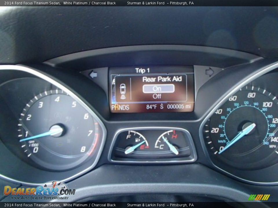 2014 Ford Focus Titanium Sedan White Platinum / Charcoal Black Photo #14
