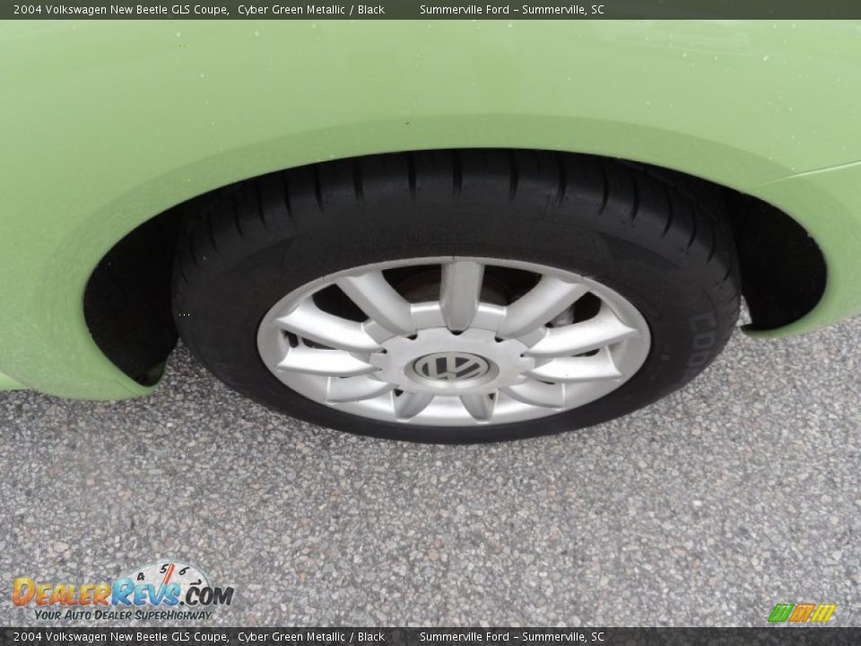 2004 Volkswagen New Beetle GLS Coupe Cyber Green Metallic / Black Photo #14