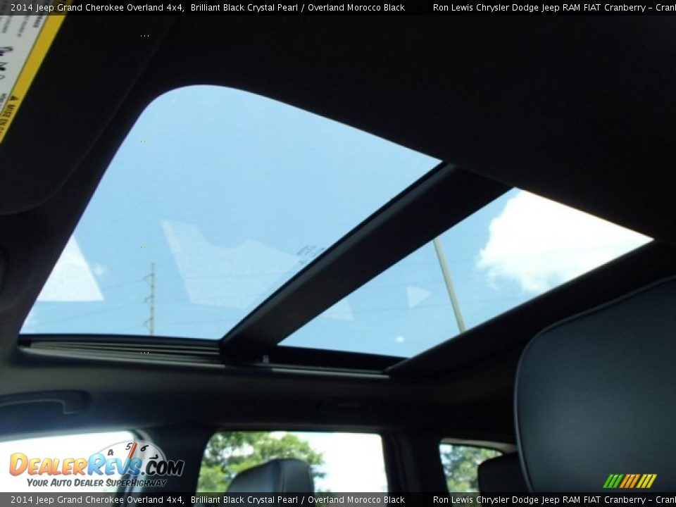 2014 Jeep Grand Cherokee Overland 4x4 Brilliant Black Crystal Pearl / Overland Morocco Black Photo #15