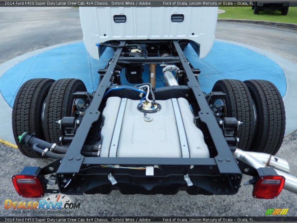 Undercarriage of 2014 Ford F450 Super Duty Lariat Crew Cab 4x4 Chassis Photo #4