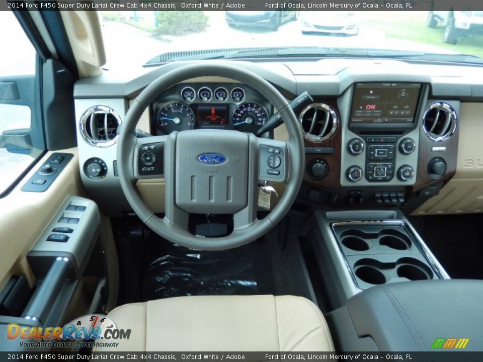 Dashboard of 2014 Ford F450 Super Duty Lariat Crew Cab 4x4 Chassis Photo #8