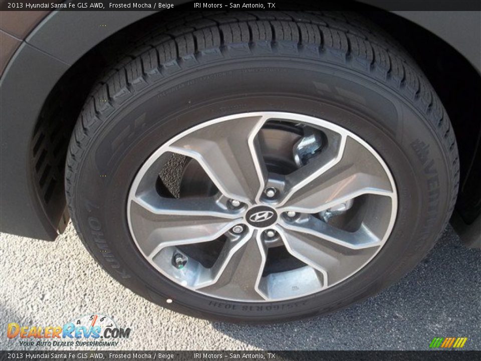 2013 Hyundai Santa Fe GLS AWD Wheel Photo #2