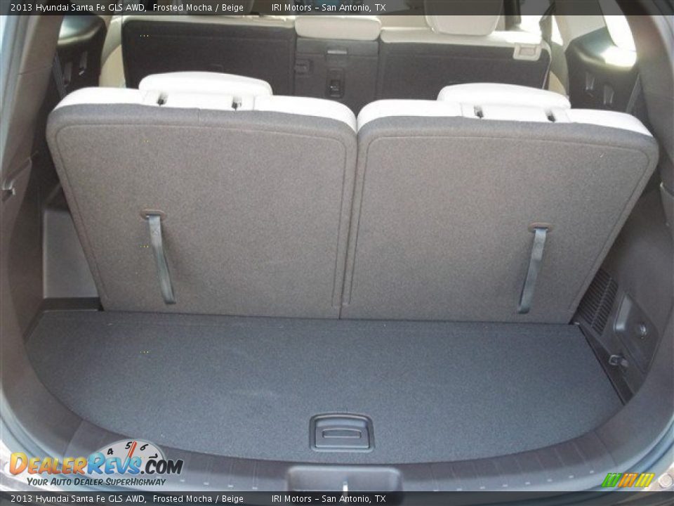 2013 Hyundai Santa Fe GLS AWD Trunk Photo #10