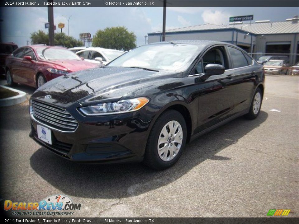 2014 Ford Fusion S Tuxedo Black / Earth Gray Photo #1
