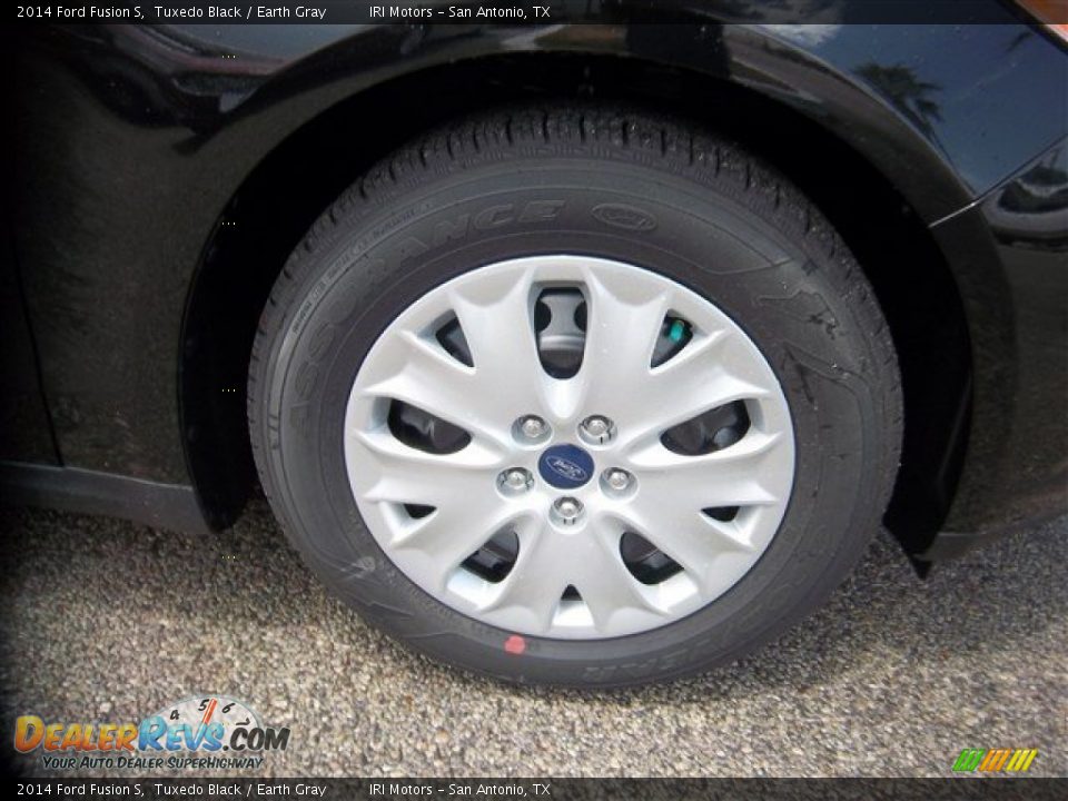 2014 Ford Fusion S Wheel Photo #7