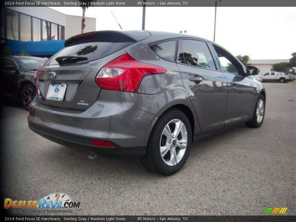 2014 Ford Focus SE Hatchback Sterling Gray / Medium Light Stone Photo #5