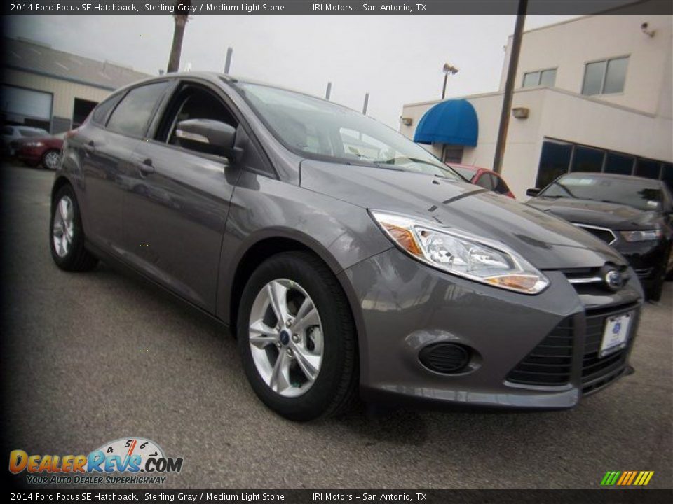 2014 Ford Focus SE Hatchback Sterling Gray / Medium Light Stone Photo #7
