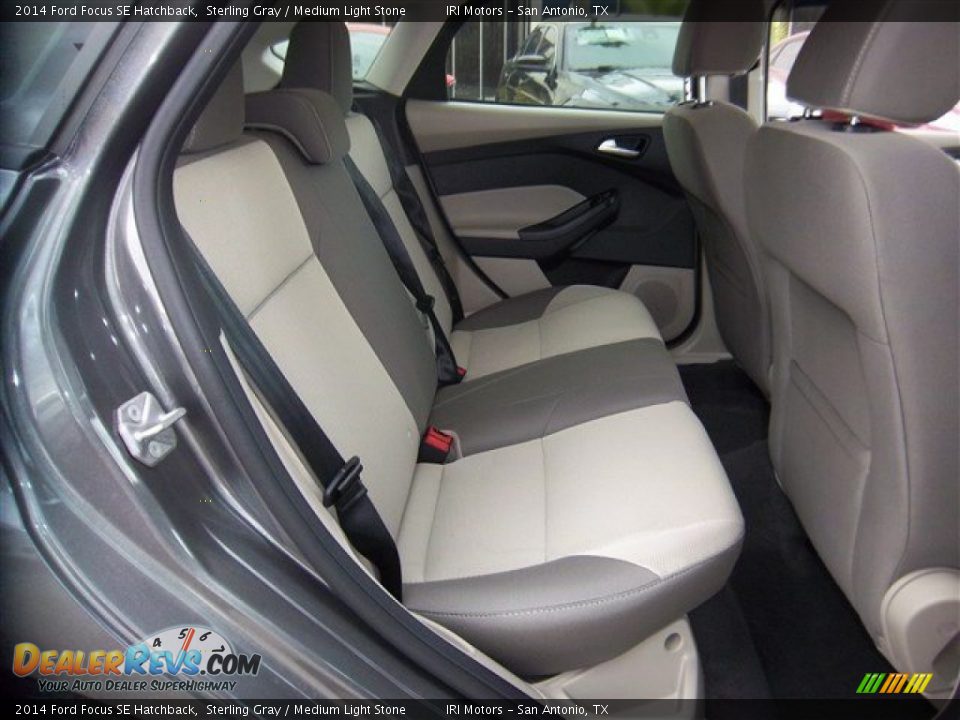 2014 Ford Focus SE Hatchback Sterling Gray / Medium Light Stone Photo #11