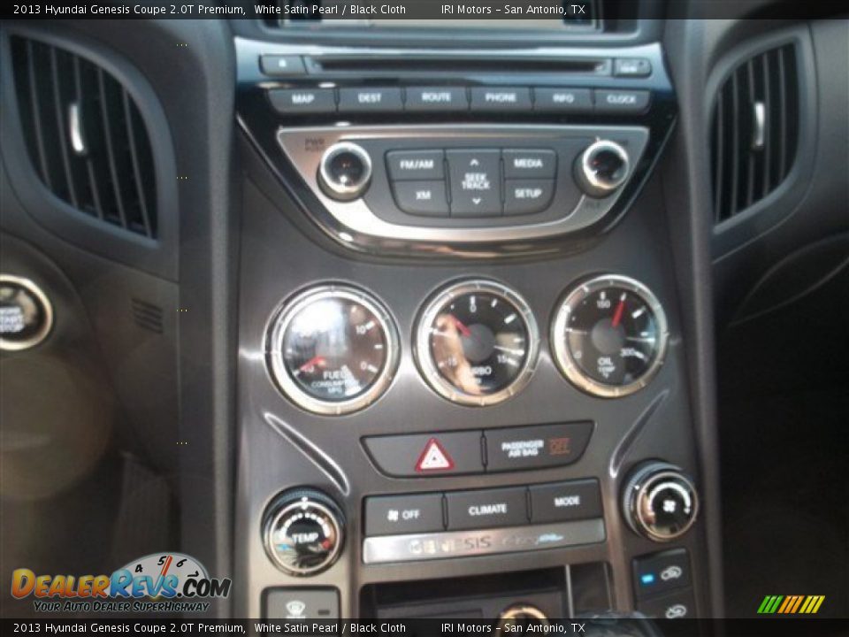 2013 Hyundai Genesis Coupe 2.0T Premium White Satin Pearl / Black Cloth Photo #10