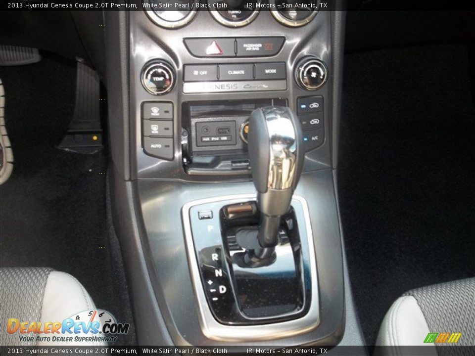 2013 Hyundai Genesis Coupe 2.0T Premium White Satin Pearl / Black Cloth Photo #11