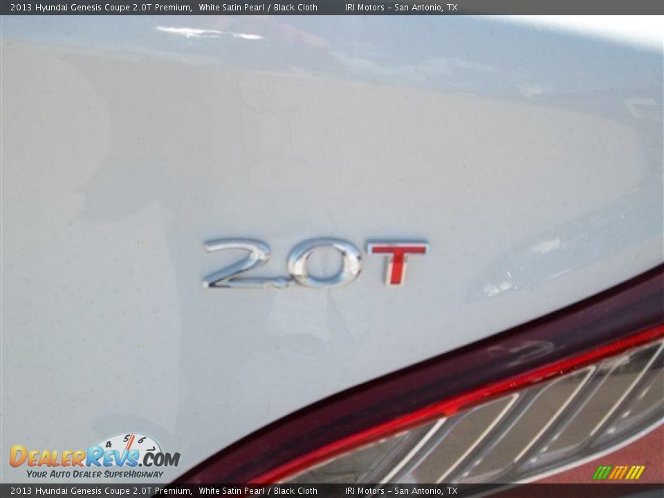 2013 Hyundai Genesis Coupe 2.0T Premium White Satin Pearl / Black Cloth Photo #13
