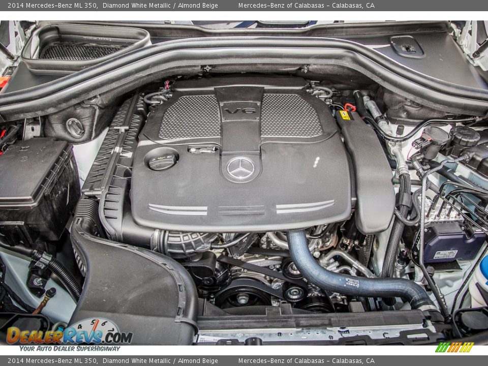 2014 Mercedes-Benz ML 350 Diamond White Metallic / Almond Beige Photo #9