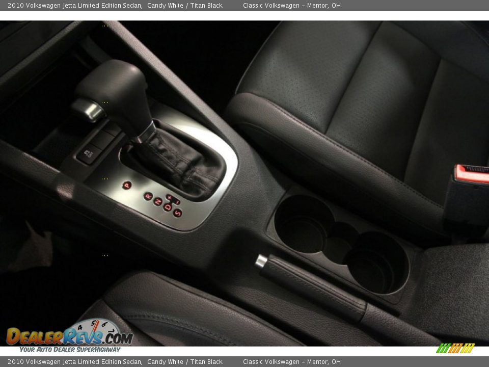 2010 Volkswagen Jetta Limited Edition Sedan Candy White / Titan Black Photo #9
