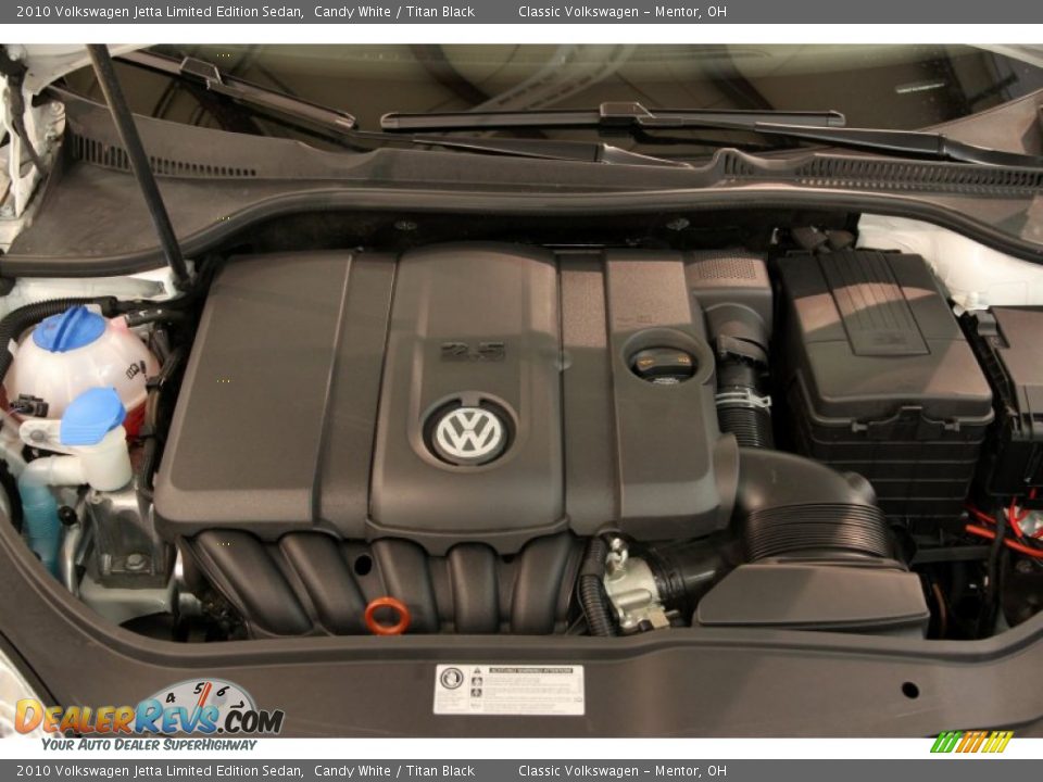 2010 Volkswagen Jetta Limited Edition Sedan Candy White / Titan Black Photo #16