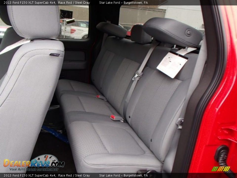 2013 Ford F150 XLT SuperCab 4x4 Race Red / Steel Gray Photo #12