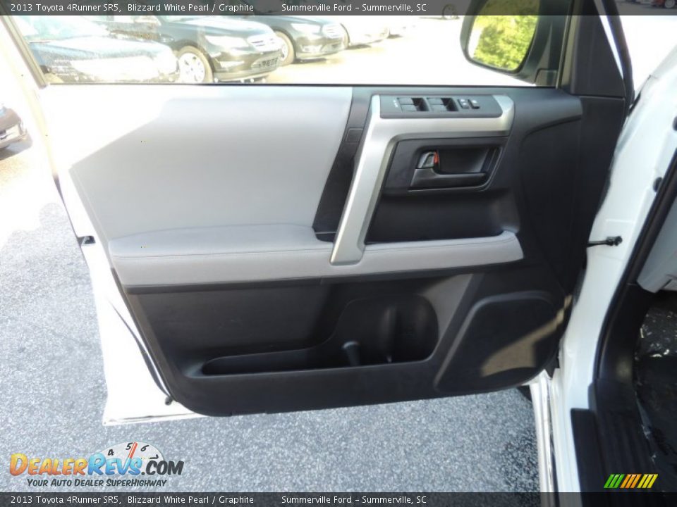 2013 Toyota 4Runner SR5 Blizzard White Pearl / Graphite Photo #5