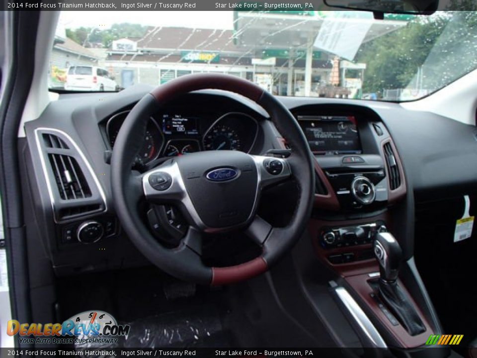 Dashboard of 2014 Ford Focus Titanium Hatchback Photo #14