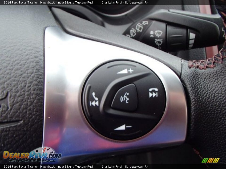 Controls of 2014 Ford Focus Titanium Hatchback Photo #23