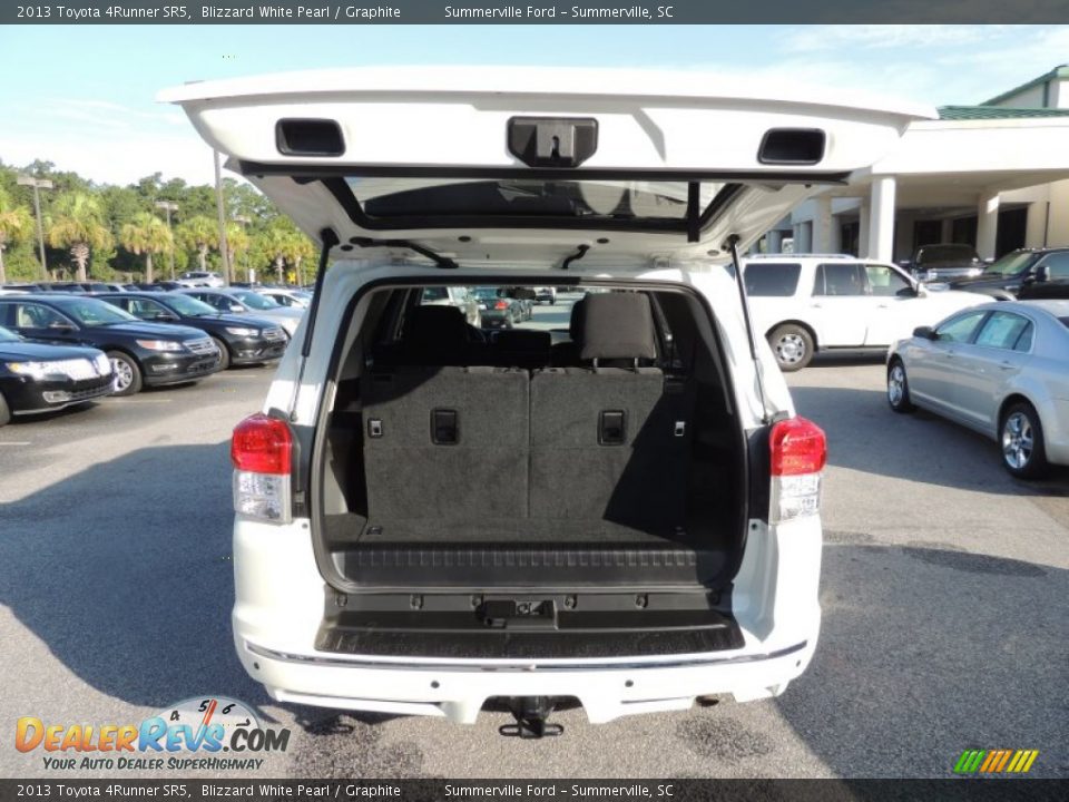 2013 Toyota 4Runner SR5 Blizzard White Pearl / Graphite Photo #17