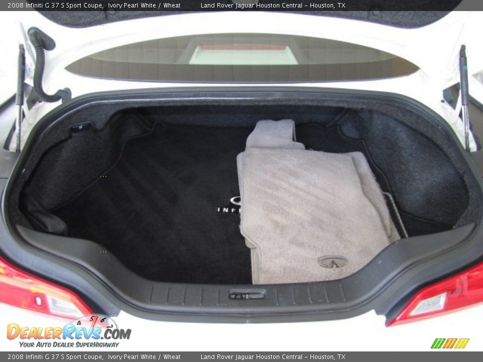 2008 Infiniti G 37 S Sport Coupe Ivory Pearl White / Wheat Photo #31