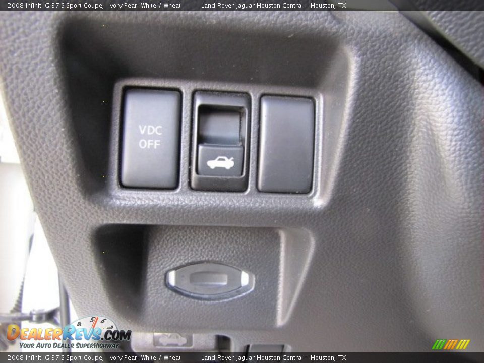 2008 Infiniti G 37 S Sport Coupe Ivory Pearl White / Wheat Photo #35