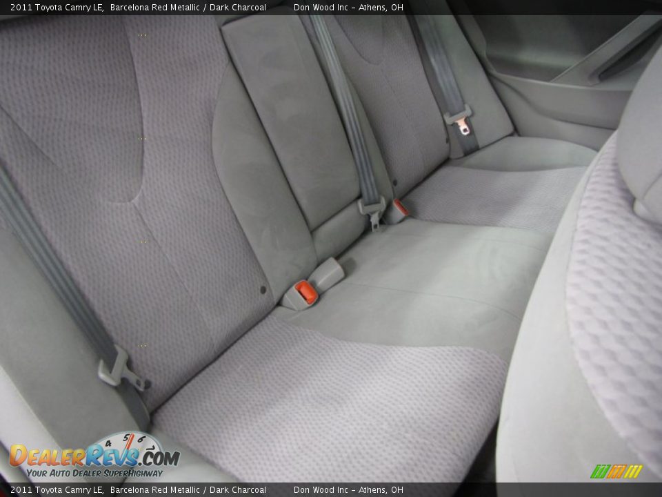 2011 Toyota Camry LE Barcelona Red Metallic / Dark Charcoal Photo #8
