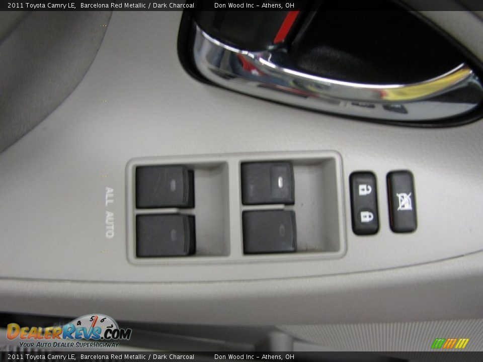2011 Toyota Camry LE Barcelona Red Metallic / Dark Charcoal Photo #11