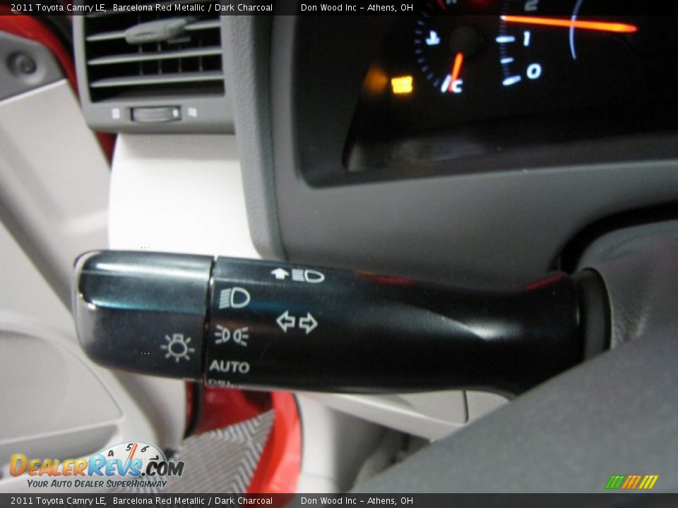 2011 Toyota Camry LE Barcelona Red Metallic / Dark Charcoal Photo #17