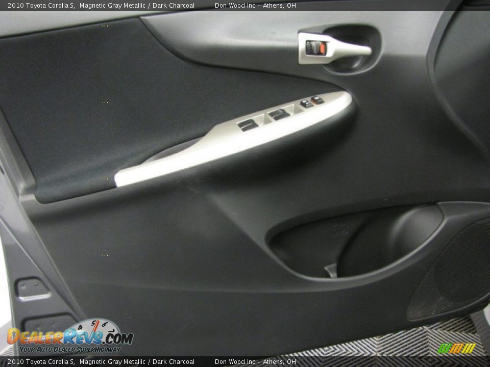 2010 Toyota Corolla S Magnetic Gray Metallic / Dark Charcoal Photo #10
