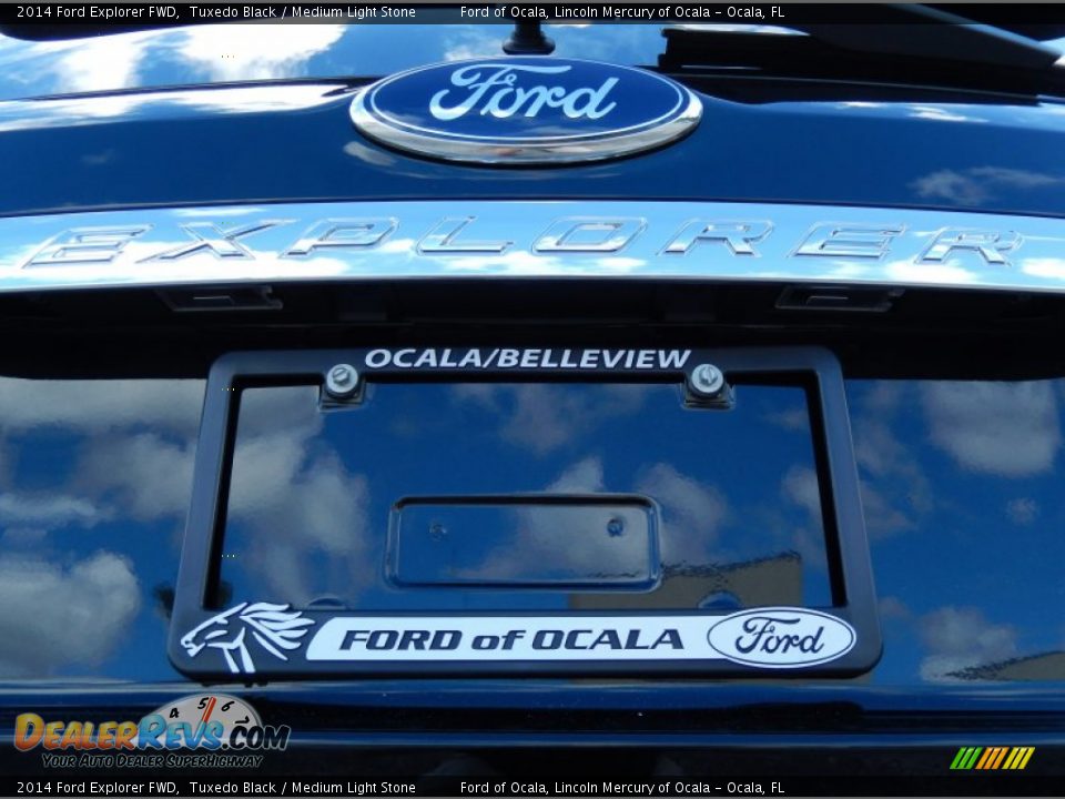 2014 Ford Explorer FWD Tuxedo Black / Medium Light Stone Photo #4