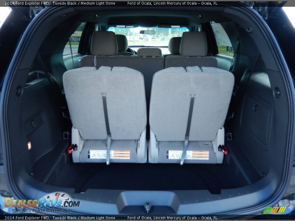 2014 Ford Explorer FWD Tuxedo Black / Medium Light Stone Photo #5
