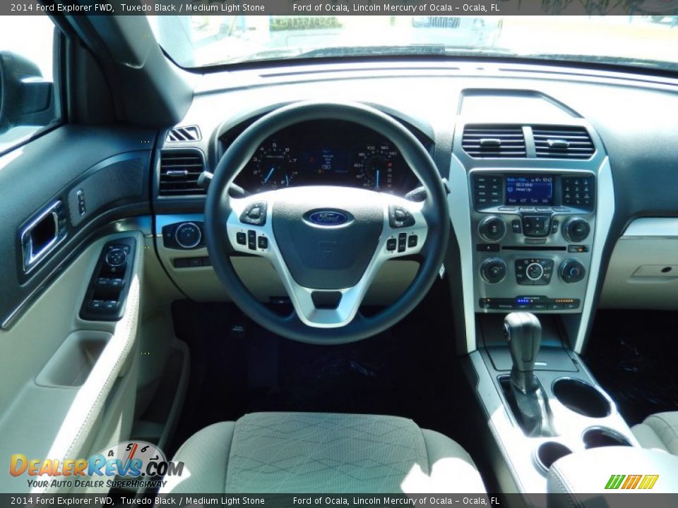 2014 Ford Explorer FWD Tuxedo Black / Medium Light Stone Photo #9