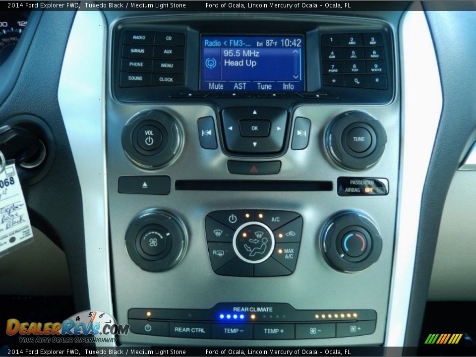 2014 Ford Explorer FWD Tuxedo Black / Medium Light Stone Photo #11