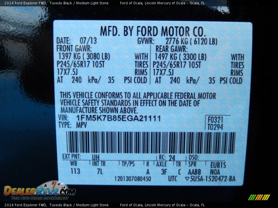 2014 Ford Explorer FWD Tuxedo Black / Medium Light Stone Photo #13