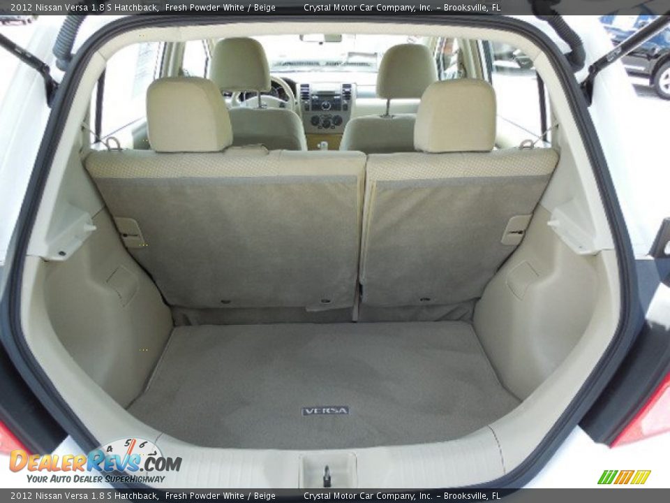 2012 Nissan Versa 1.8 S Hatchback Fresh Powder White / Beige Photo #7