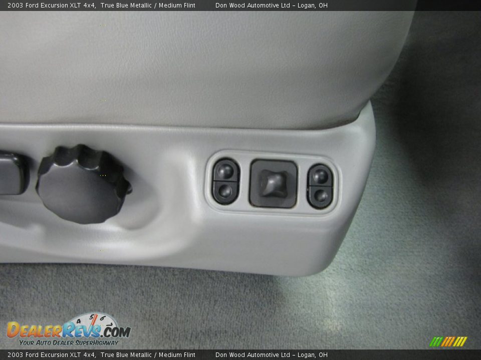 2003 Ford Excursion XLT 4x4 True Blue Metallic / Medium Flint Photo #6