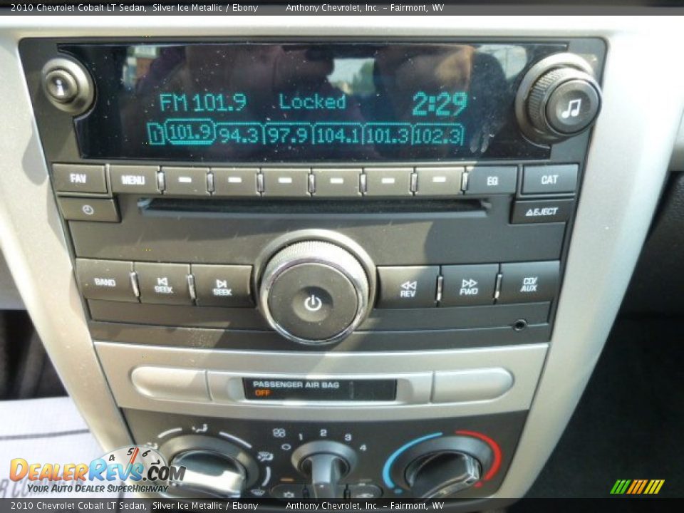 2010 Chevrolet Cobalt LT Sedan Silver Ice Metallic / Ebony Photo #19