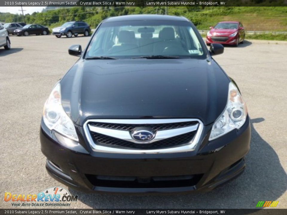 2010 Subaru Legacy 2.5i Premium Sedan Crystal Black Silica / Warm Ivory Photo #2
